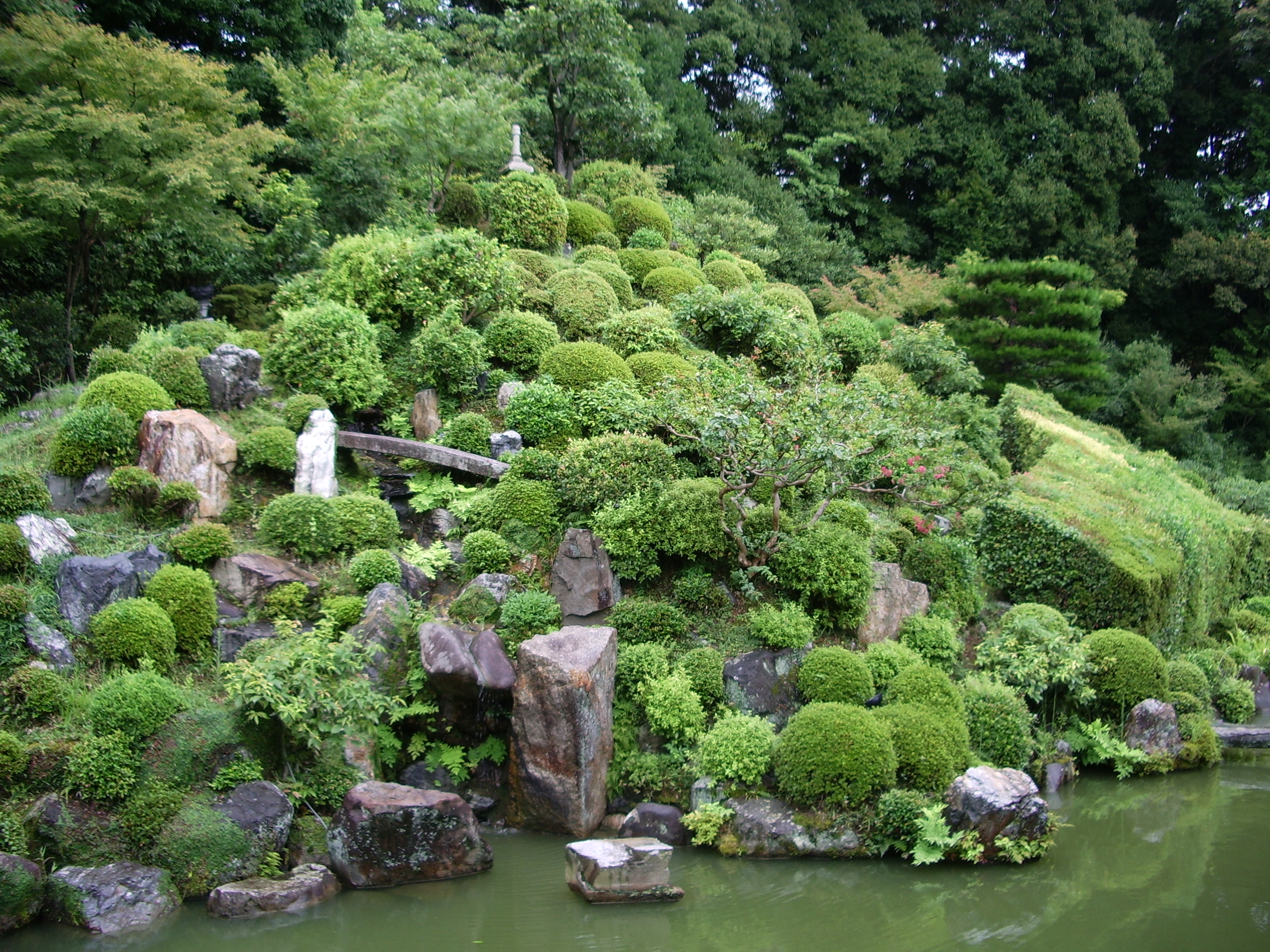 智積院庭園の画像