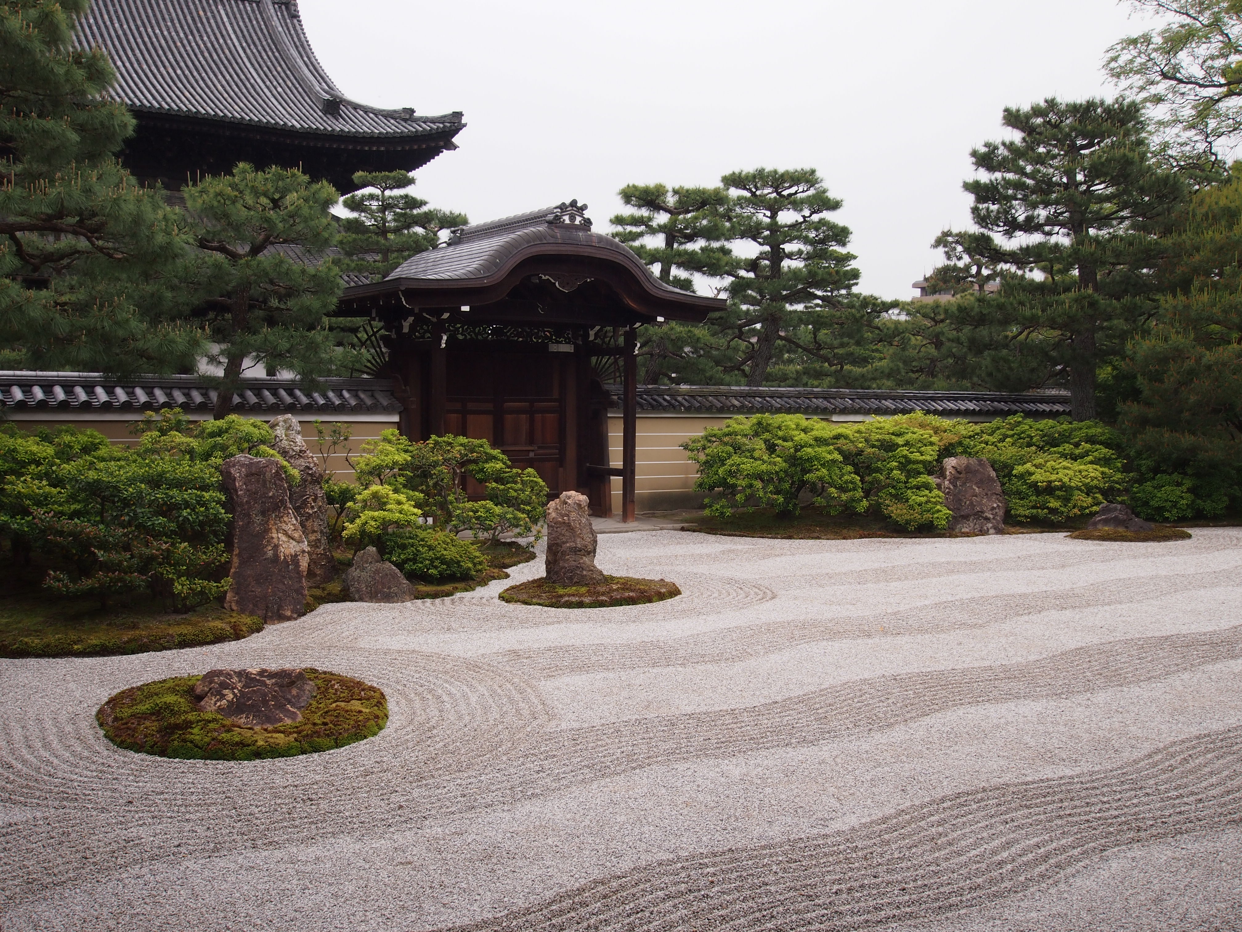 建仁寺方丈前庭の画像