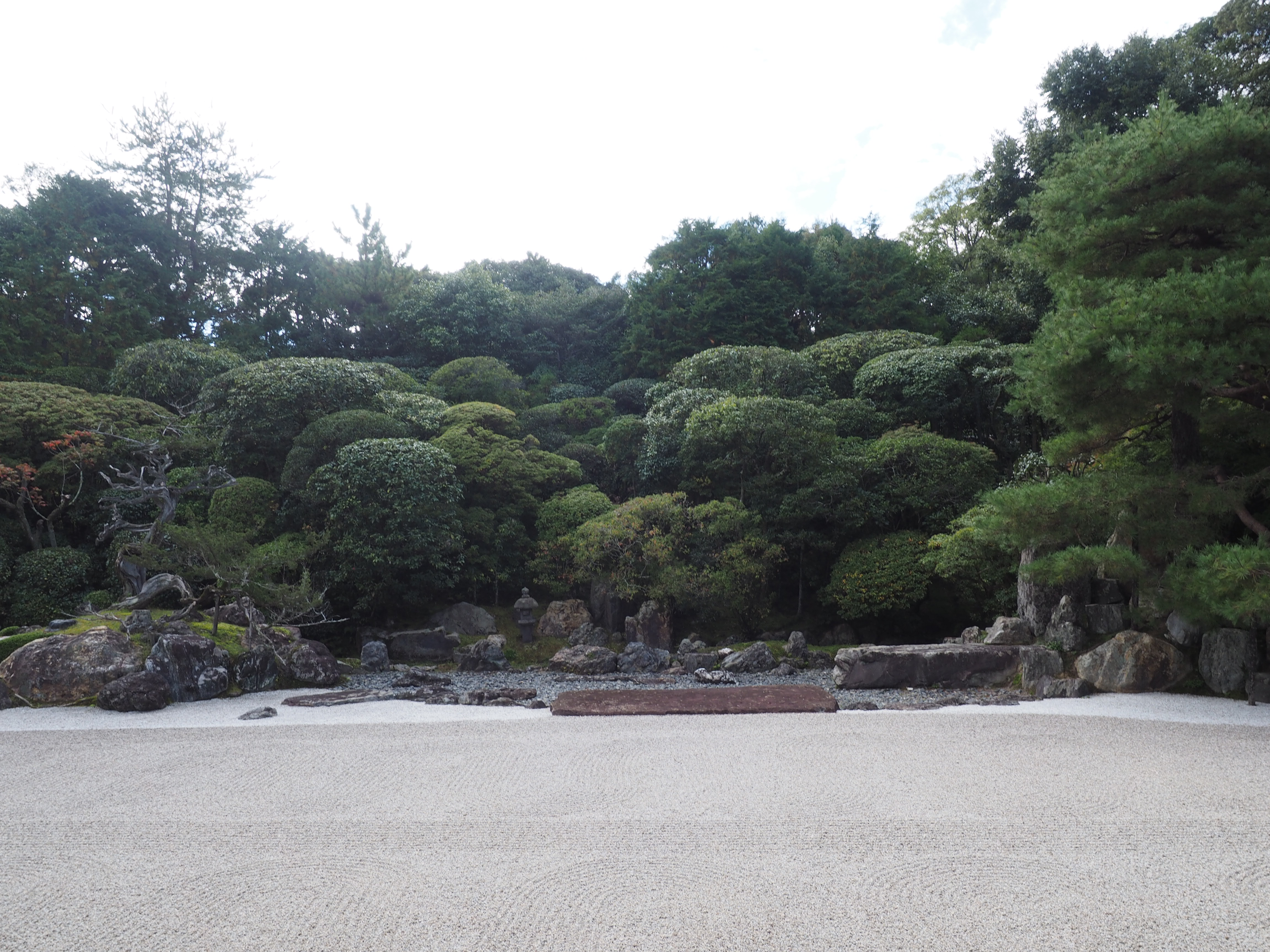 金地院庭園の画像